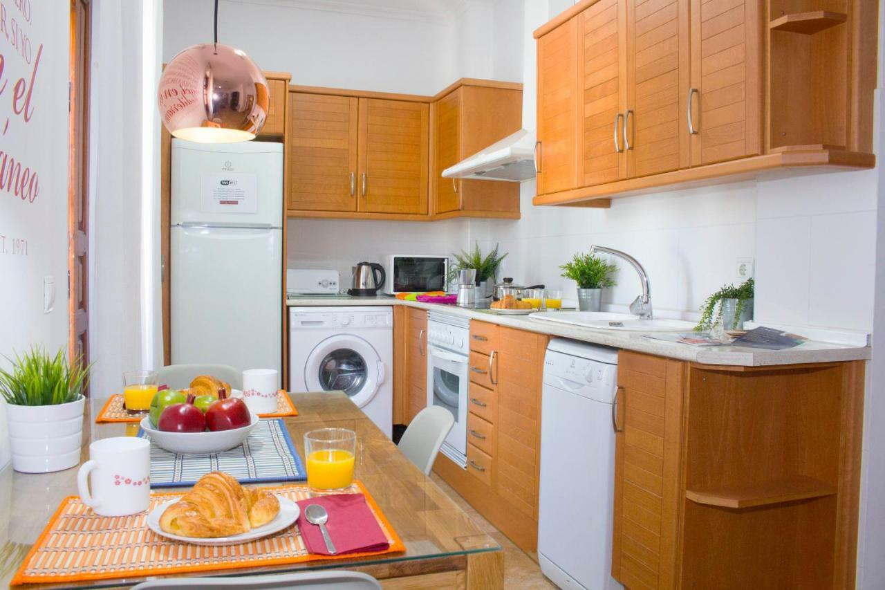 Living Valencia Apartments - Merced Luaran gambar
